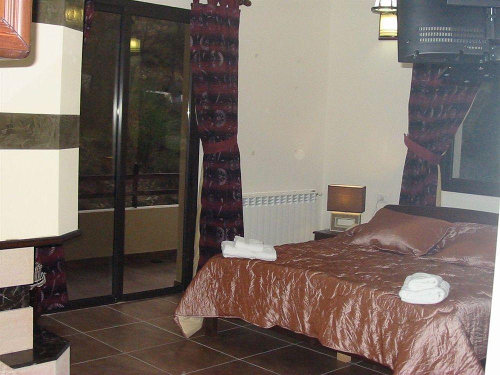 ג'זין Iris Flower Hotel מראה חיצוני תמונה